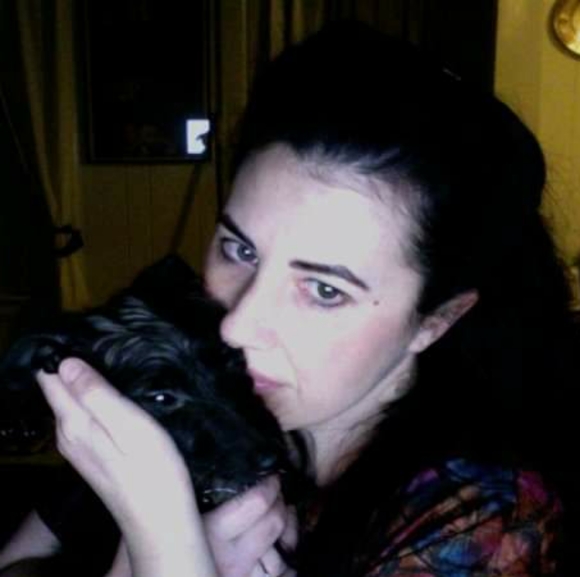 Meet your Posher, Lisa - Picture 2 of 2